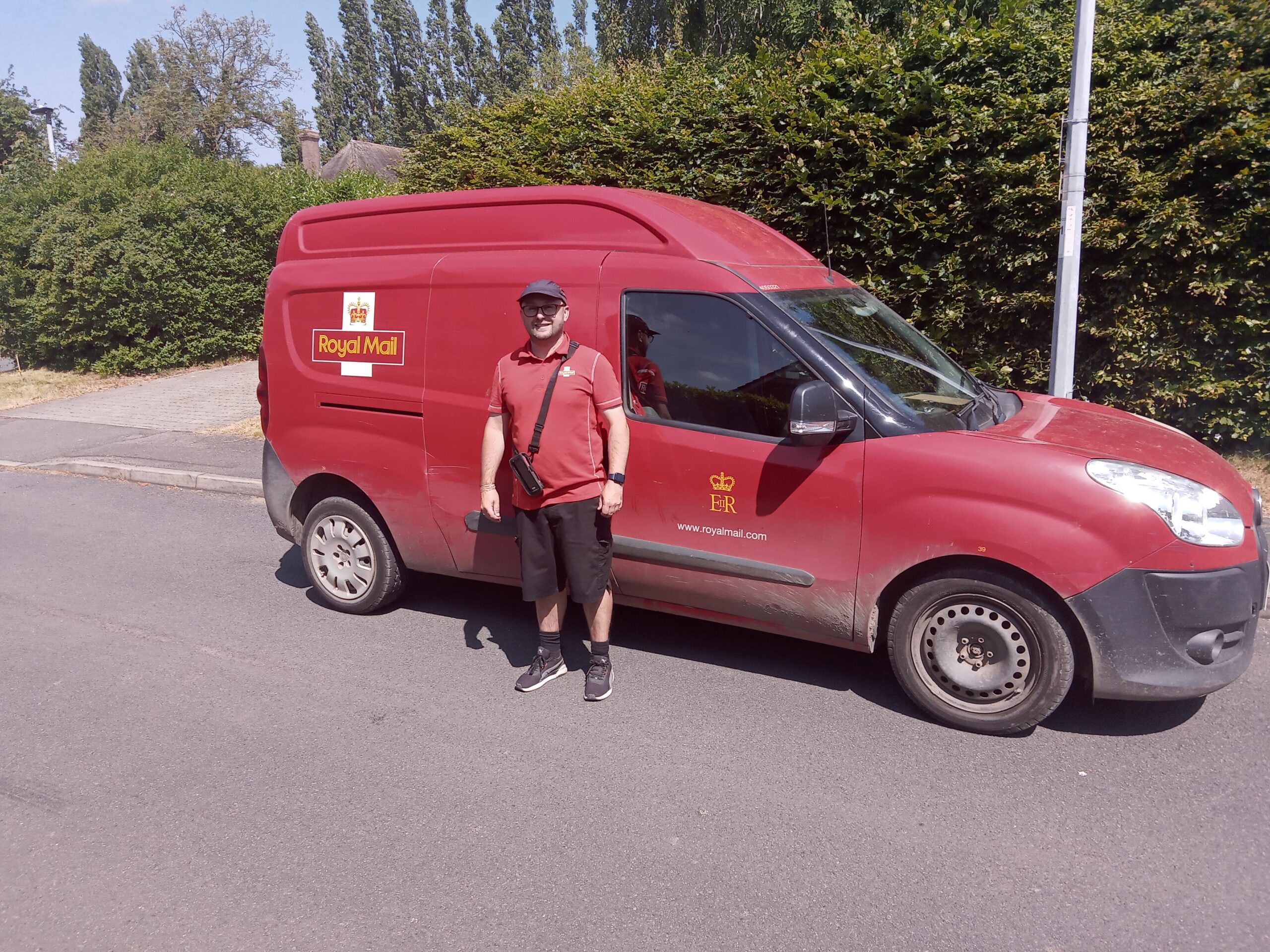 Wansford’s Postman, Ian, a treasured member of our community!